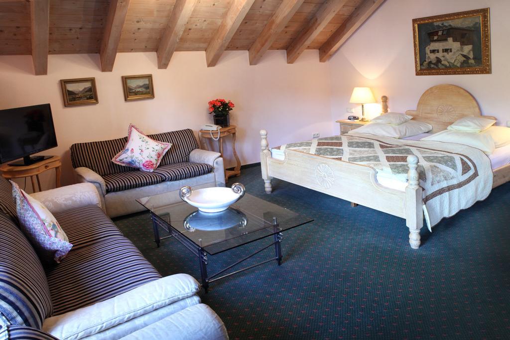 Hotel Edelweiss Garni Garmisch-Partenkirchen Chambre photo